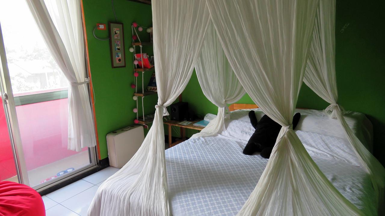 Dulan Groundnut Backpacker Hostel Donghe Exterior photo